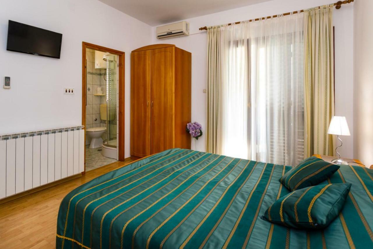 Rooms Mimi Veglia Exterior foto